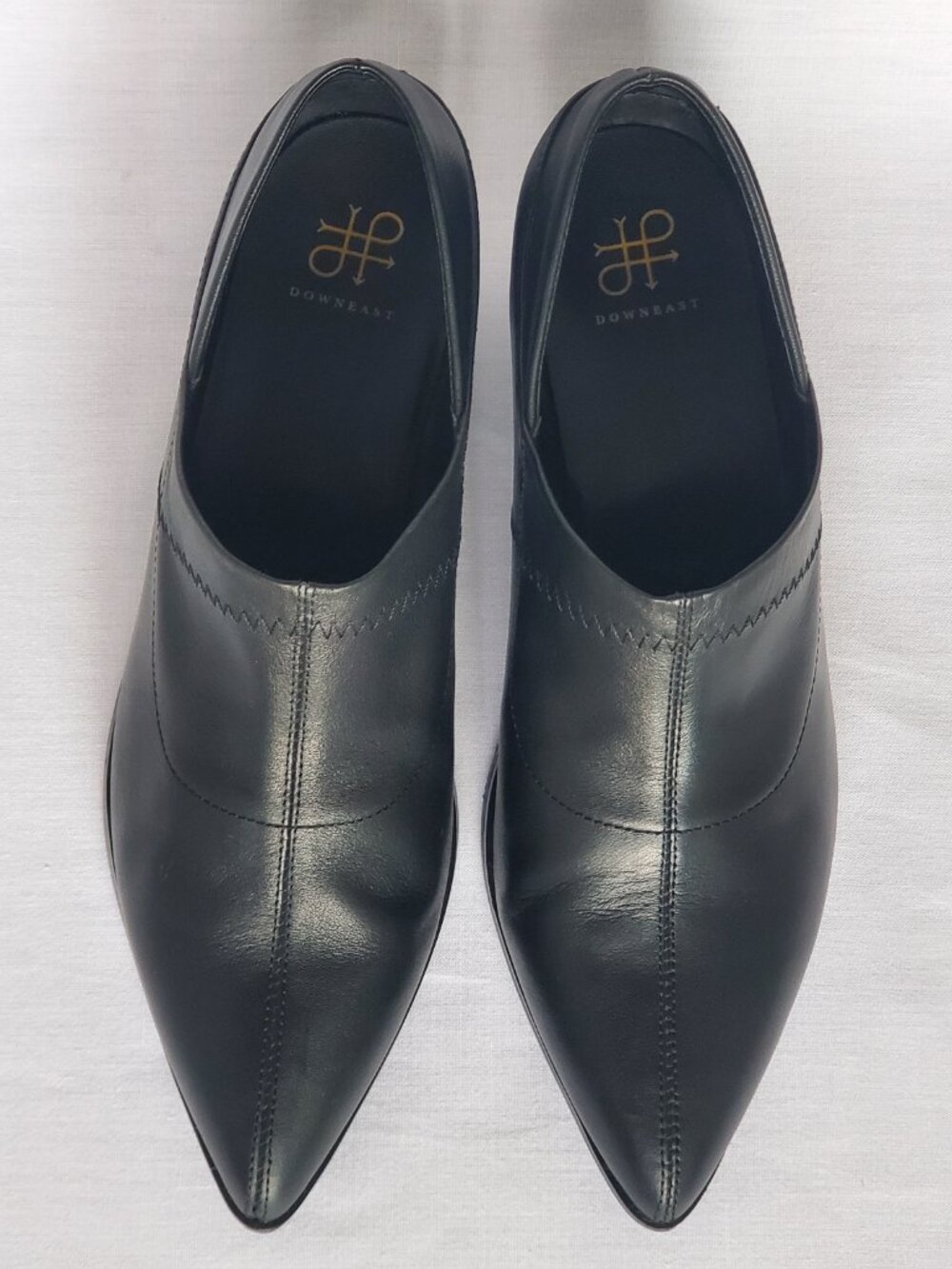 Downeast Black Leather Pointed Toe Booties Block Heel Size 6